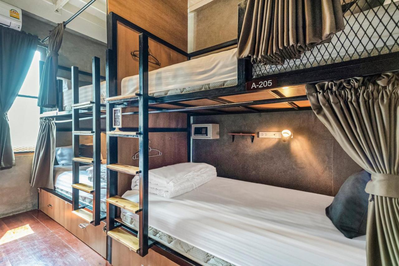 Oyo 685 Am Bed Hostel Bangkok Esterno foto
